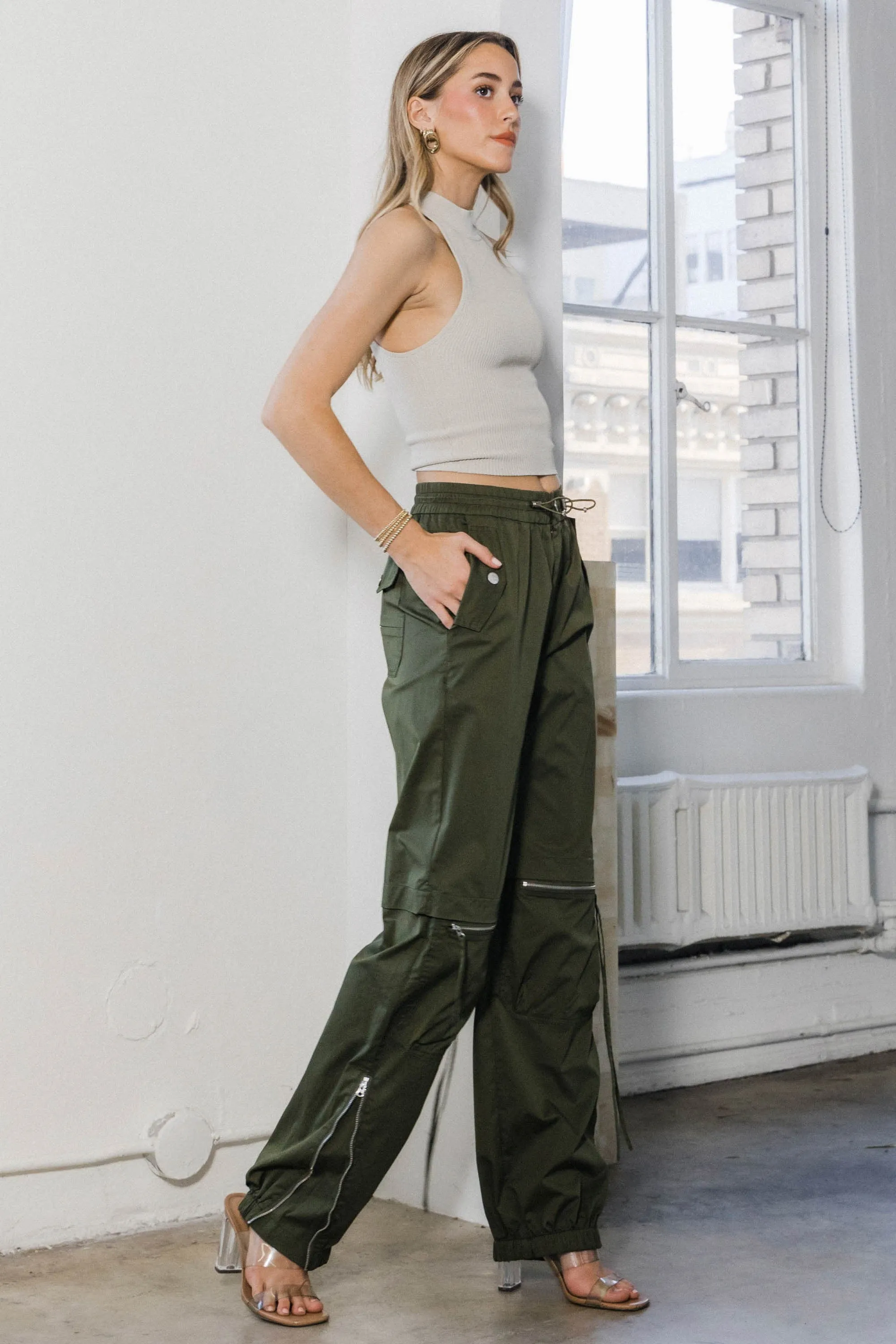 Elastic Waist Band Baggy Cargo Pants