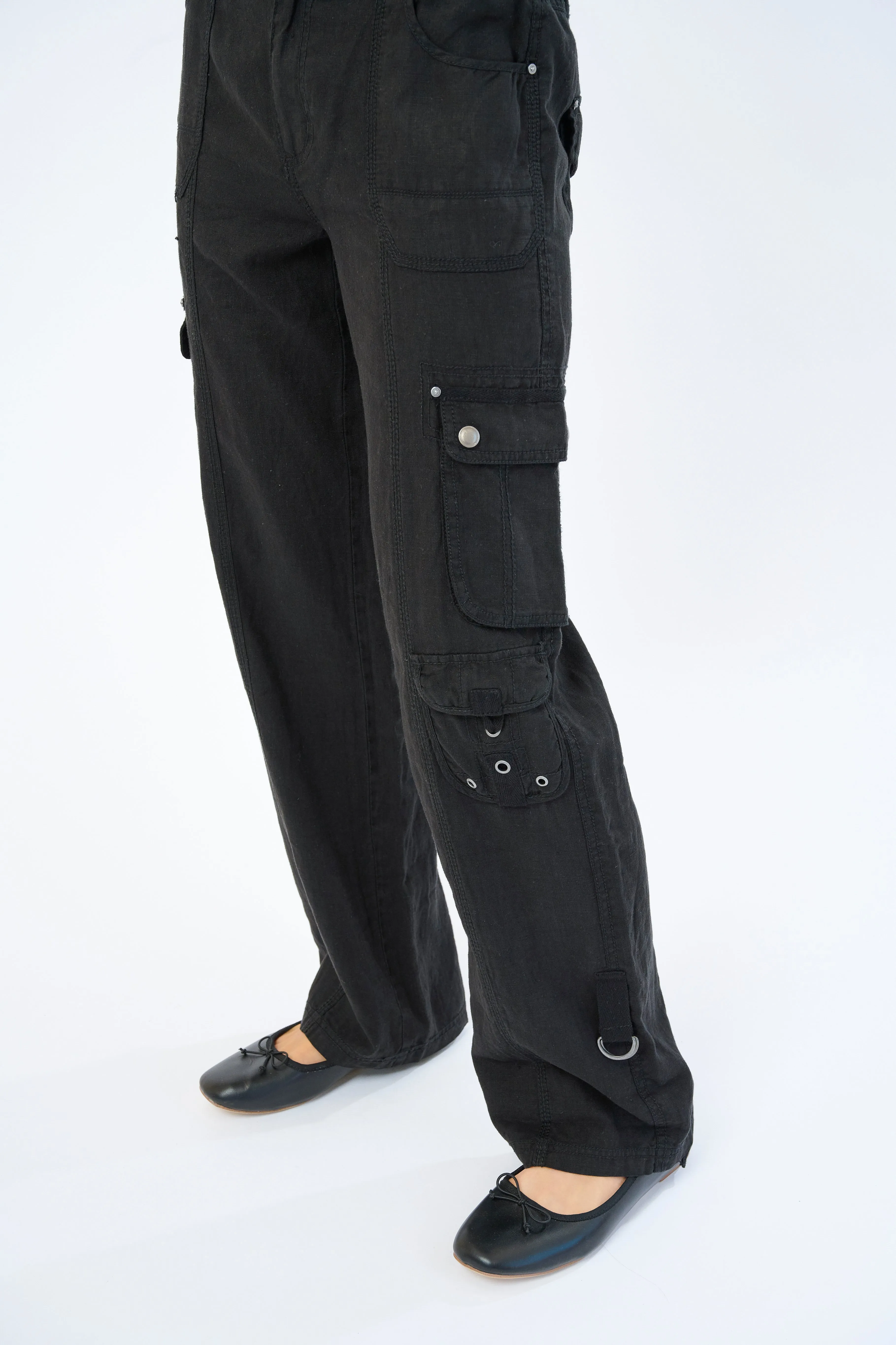 Ivelisse Linen Cargo Pant